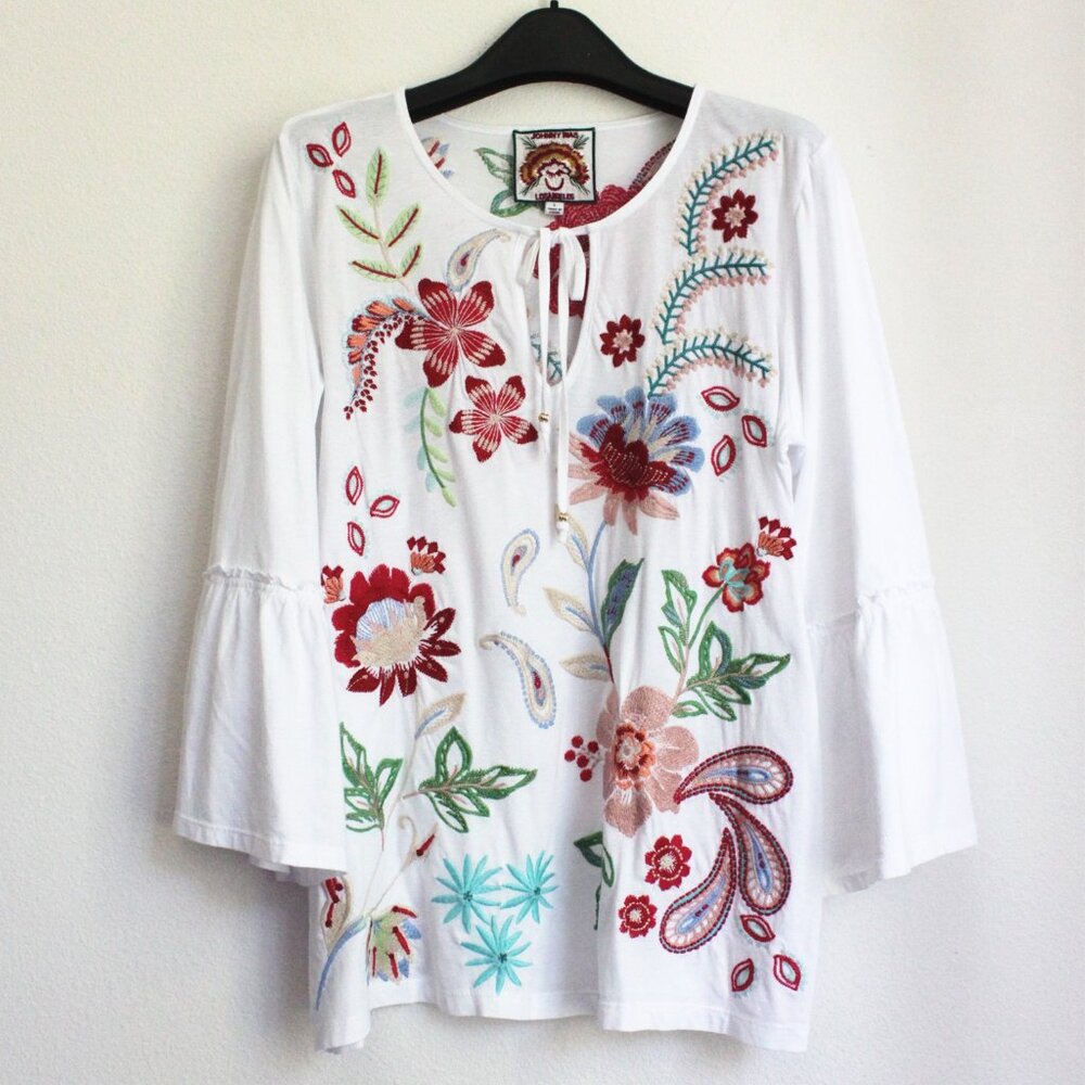New Johnny Was Embroidery Ruffle Sleeve T-shirt, White